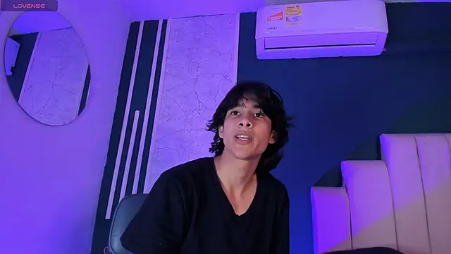 XXX chat uživo modela Cheys_Mast