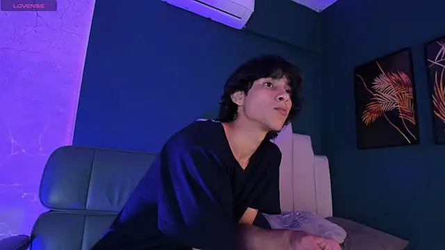Cheys_Mast's Live XXX Chat