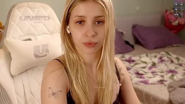 ho1yho1e Live XXX-Chat