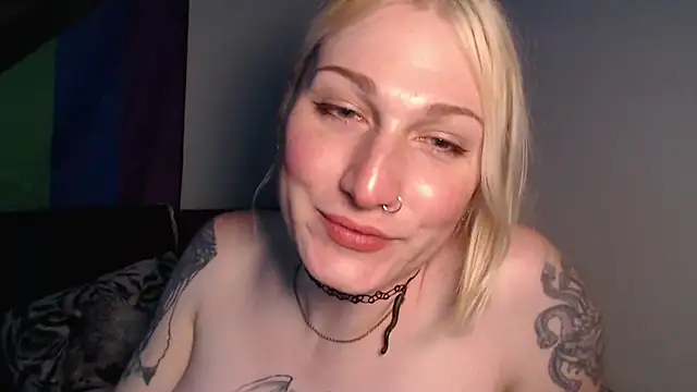 AthenaAphrodisia's Live XXX Chat