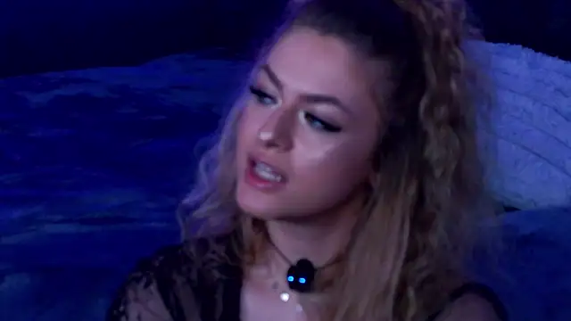 دردشة AnneMaryie الجنسية المباشرة