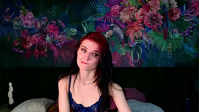 NicoleLuxe's Live XXX Chat