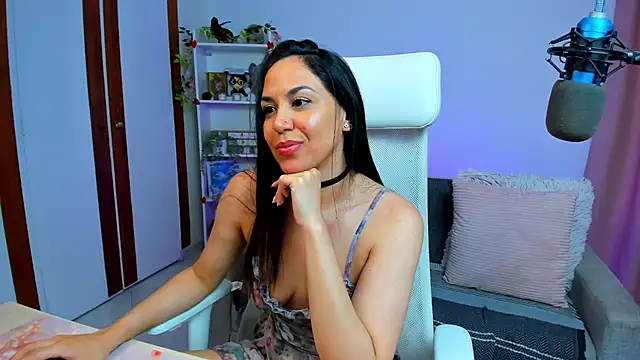 VenusIslove live XXX chat