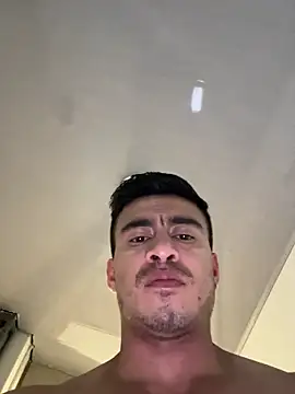 Chris_Clarck Live XXX-Chat