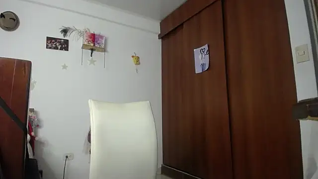 Chat XXX en directo de Moon_lunita
