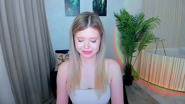 FollowLovee's Live XXX Chat