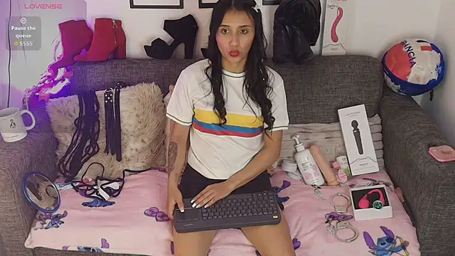 Živý XXX chat Petite_pepper