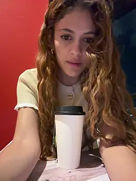 Chat +18 de alana15 ao vivo