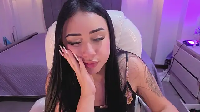 XXX chat uživo modela iam_sofiia