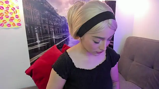 Nina-Mars' Live XXX Chat