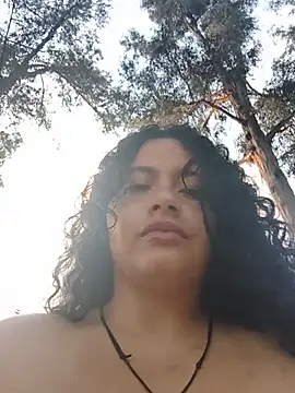 Chat XXX en directo de Yaya_watson