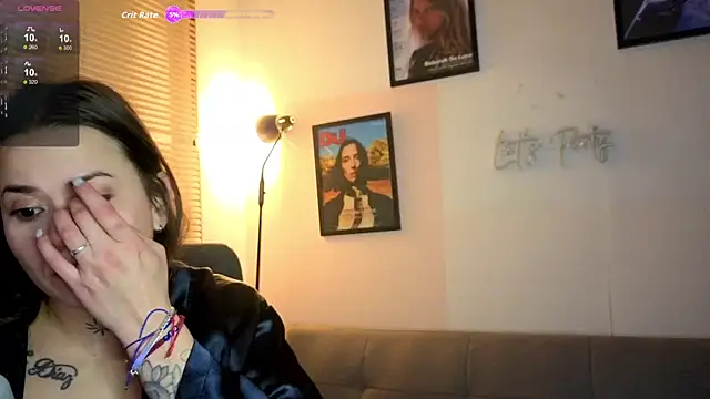 Živý XXX chat SujannaVarma_