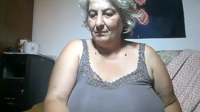 ExquisiteMature Adlı Modelin Canlı XXX Sohbeti