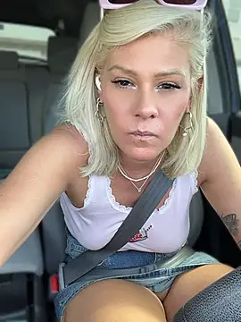 Czat XXX na żywo – Lexi_Shocker