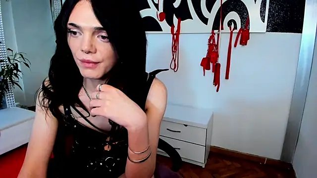 Vanessa4Dom – Live XXX-chat