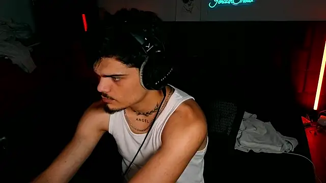JordanShow Chat XXX in diretta