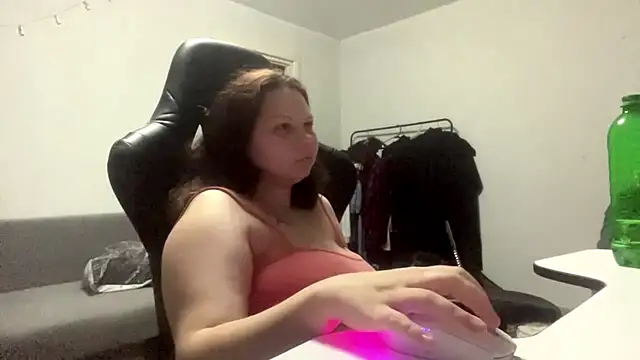 Chat +18 de Redhair_girl ao vivo