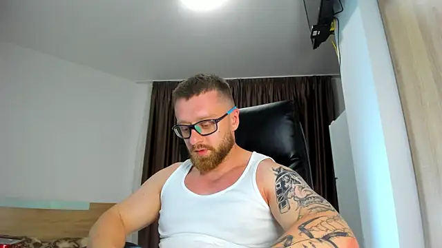 Findom_guy – Naživo XXX chat
