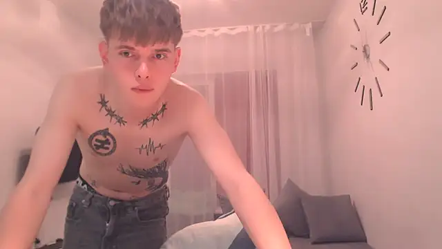Fredd_Xanders Live XXX-chat