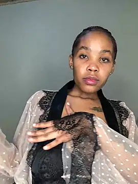 XXX chat uživo modela Nicole-Liam-