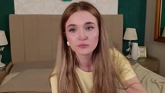 Lina_Sinerz élő XXX-chatje