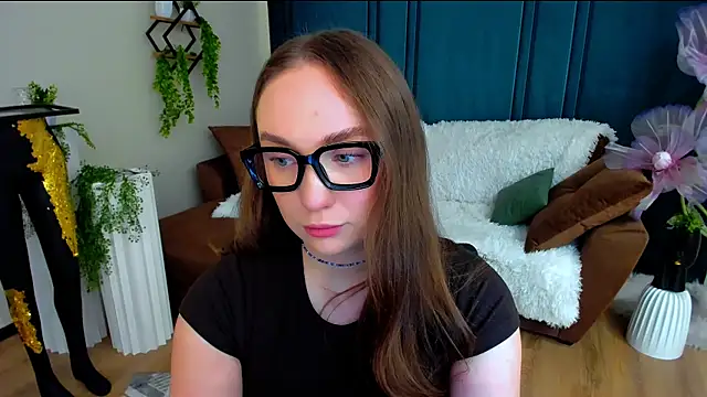TrueReincarnation Live XXX-Chat