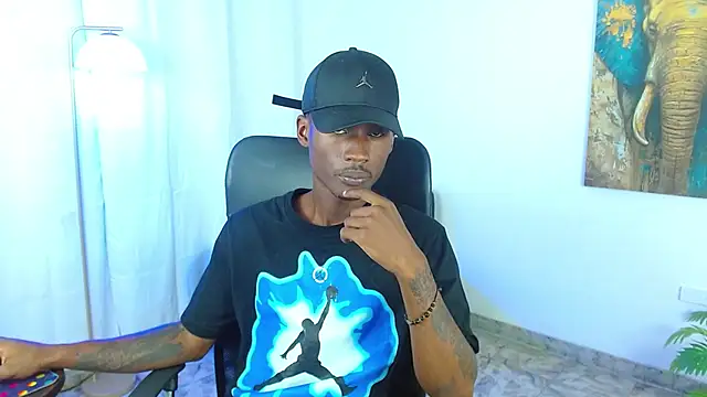 Онлайн чат XXX alexaandro18