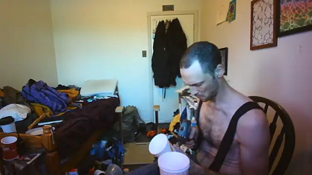 Chatroom XXX en direct de JohnnyMoves