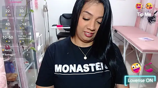 titsbiglovers live XXX chat