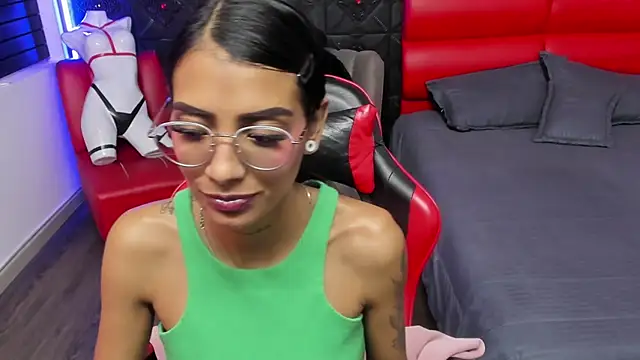 KarlaSlutSkinny__ – Naživo XXX chat