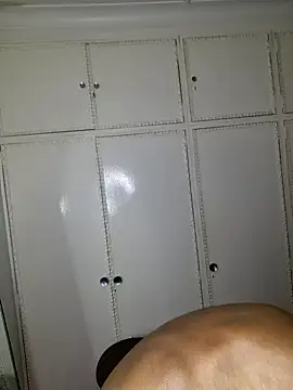 B-E_Temptations' Live XXX Chat