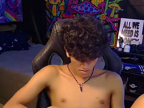 hugekenbigcock Obrolan Langsung XXX