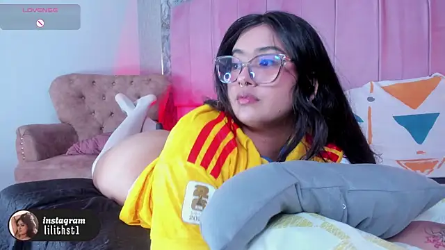 lilithst_'s Live XXX Chat