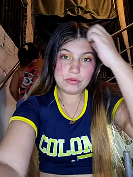 Czat XXX na żywo – royalgirls_x