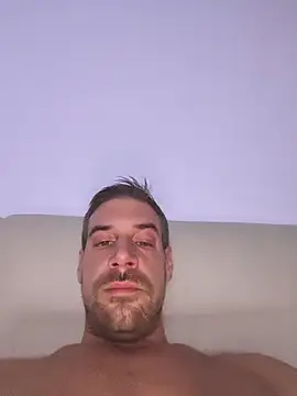 צ'אט XXX בשידור חי של Lambe91
