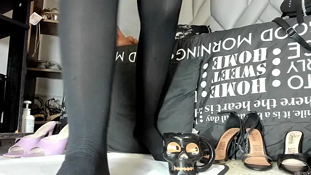 MirandaHaguen's Live XXX Chat