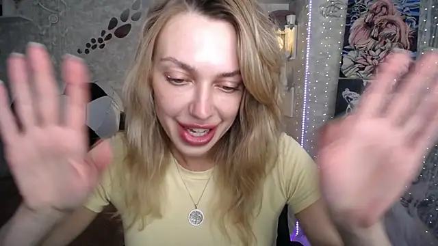 NickyAdamidi Adlı Modelin Canlı XXX Sohbeti