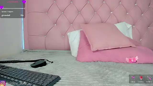 دردشة Ashley_dolll الجنسية المباشرة