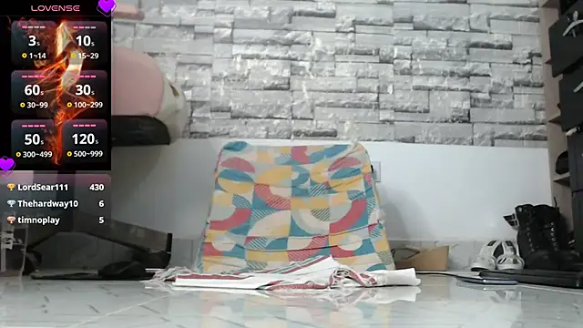 Chatroom XXX en direct de hot-timefun