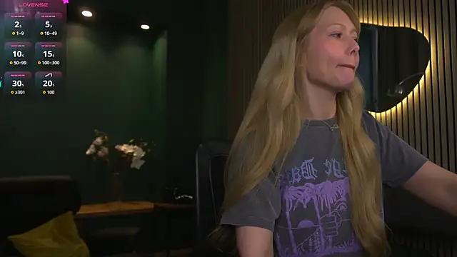 _Mila_Luna_ Chat XXX in diretta
