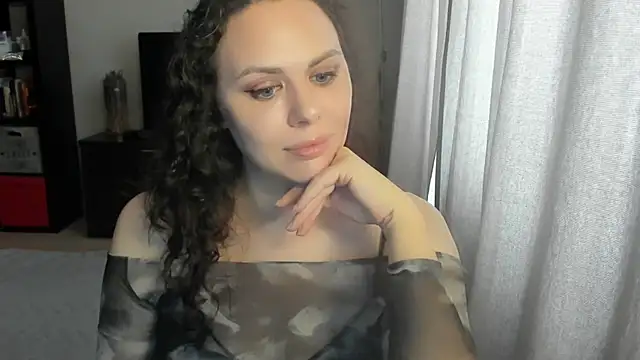 MollyCheiz 现场XXX聊天