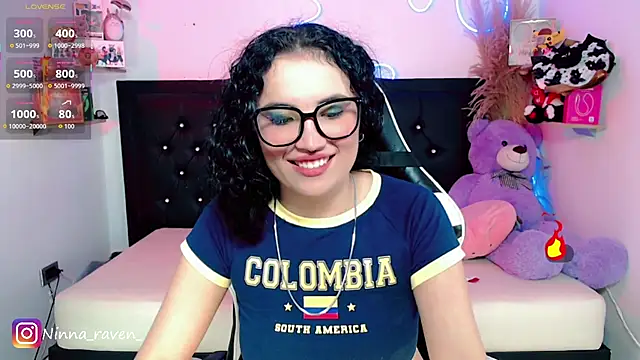 Ninna_ravenn's Live XXX Chat