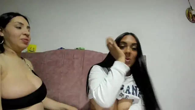 EmmaHole_ Obrolan Langsung XXX