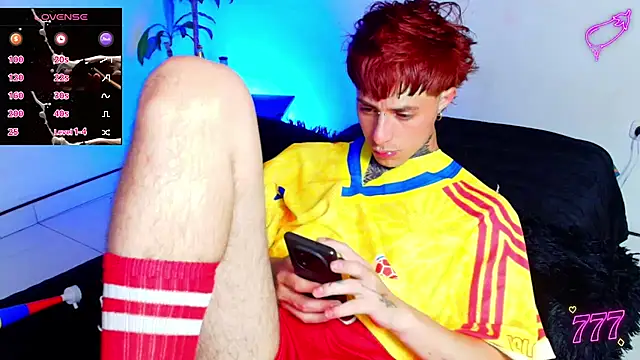 Chatroom XXX en direct de 7_Saturno_7