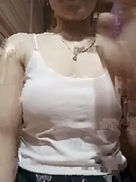 LucyyLy 现场XXX聊天