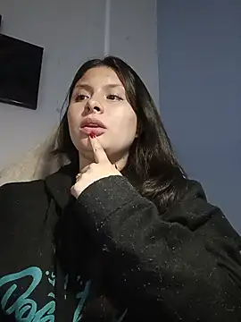 Chat +18 de yessica_gomez01 ao vivo