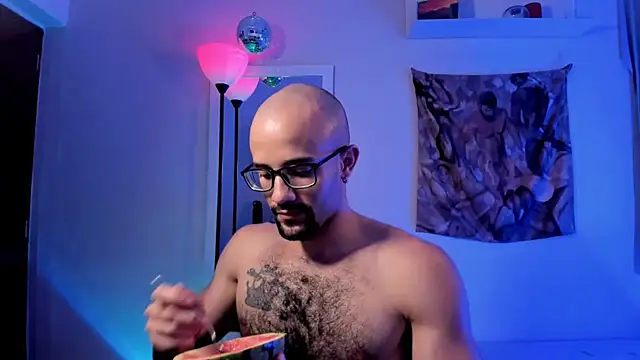 XXX chat uživo modela LarryGarzon