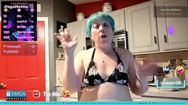 YogaHottie76's Live XXX Chat