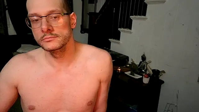 Chatroom XXX en direct de MasterDaddyCool