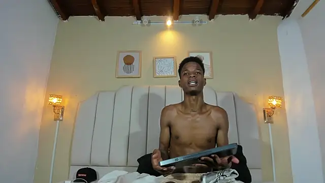 Chat XXX ao vivo de Tyson_Reed